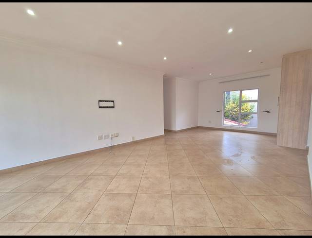 4 BEDROOM HOUSE FOR SALE IN EBOTSE GOLF ESTATE